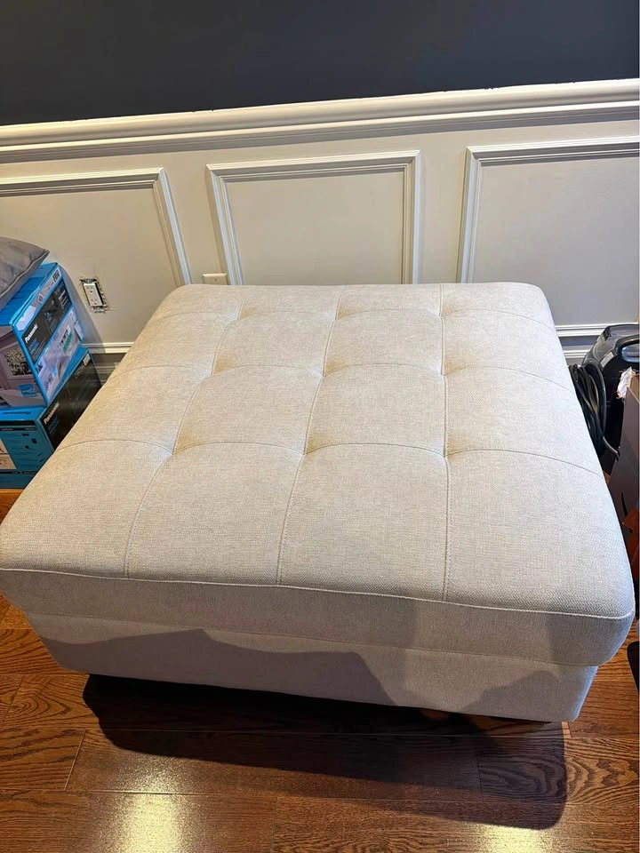 Thomasville Storage Ottoman