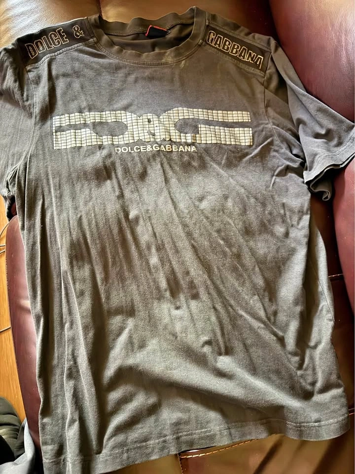 Authentic D&G Charcoal/Black Graphic T-Shirt - Men's XL