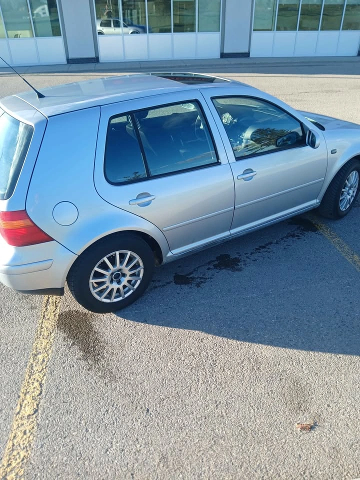 2003 Volkswagen Golf - photo 3