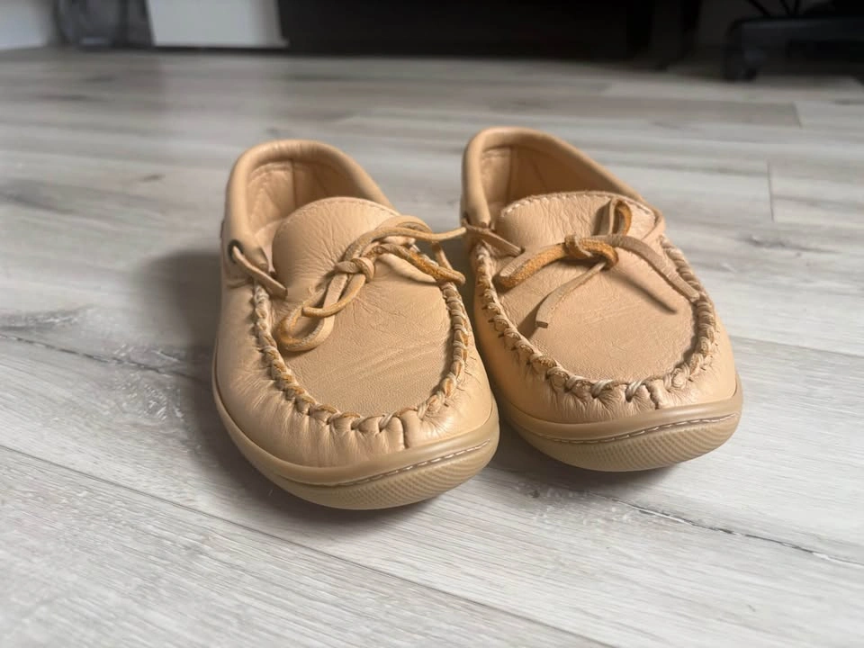 Moccasins Laurentian Chief - genuine moose hide size 6 - photo 3