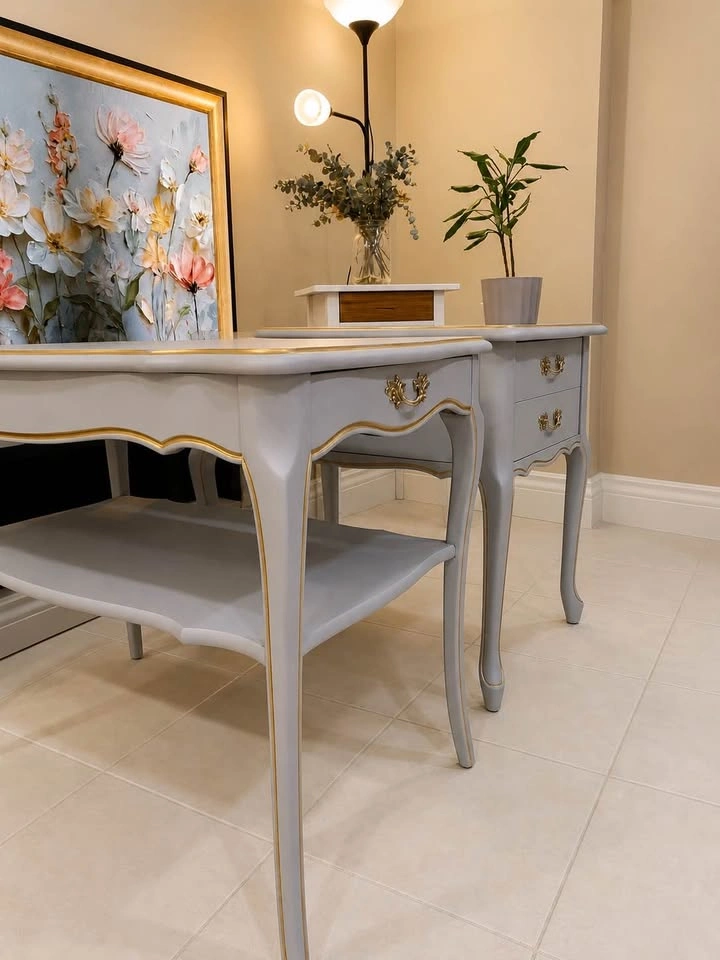 French Provincial Stands "His and Her" - photo 4