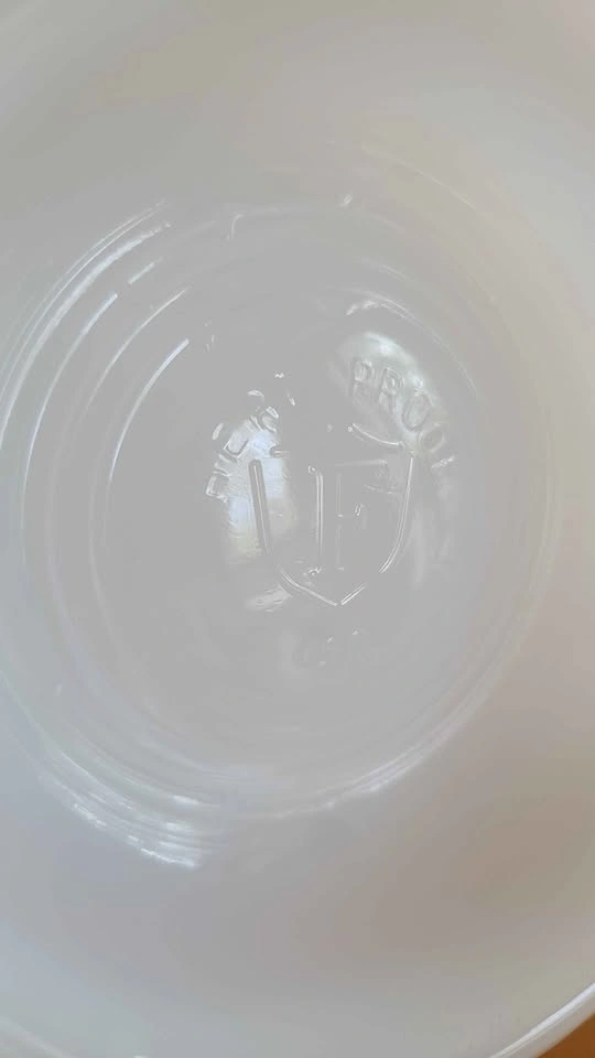 Vintage Federal Glass Opalescent Moonglow Glass - photo 5