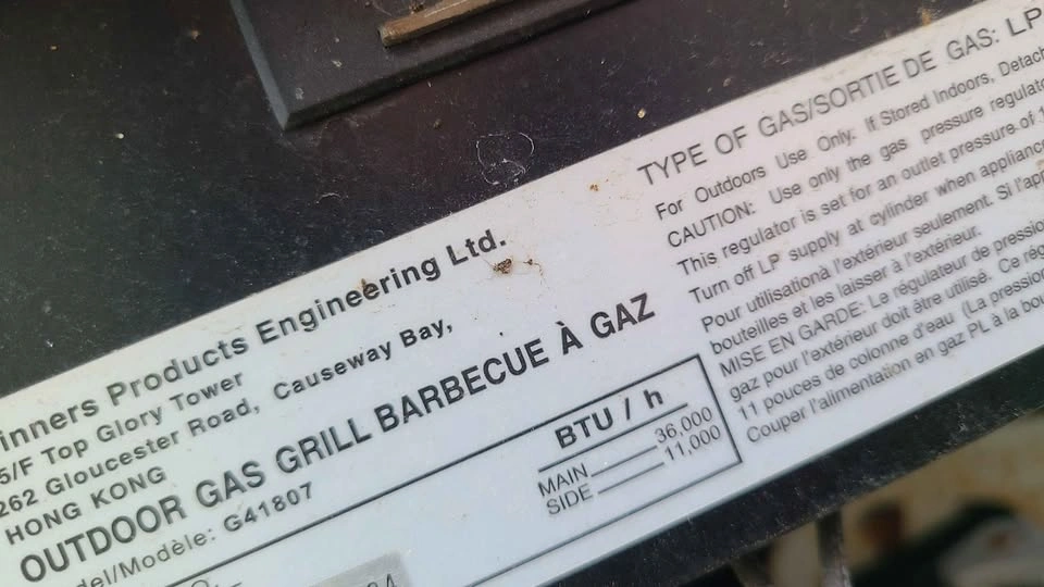 Cuisinart 3600BTU BBQ with side burner + Propane Tank - photo 4