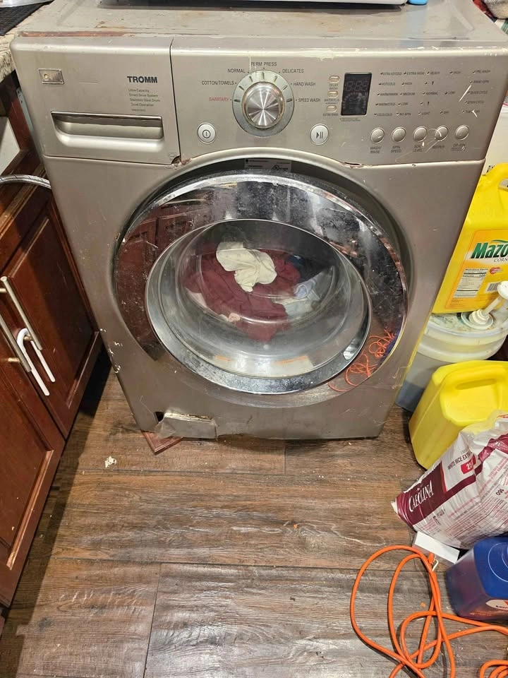 LG Tromm Front Load Washing Machine