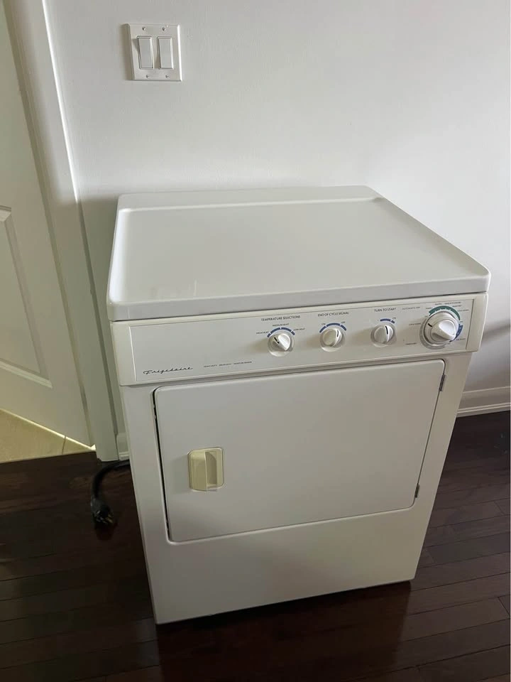 Frigidaire Electric Dryer - photo 2