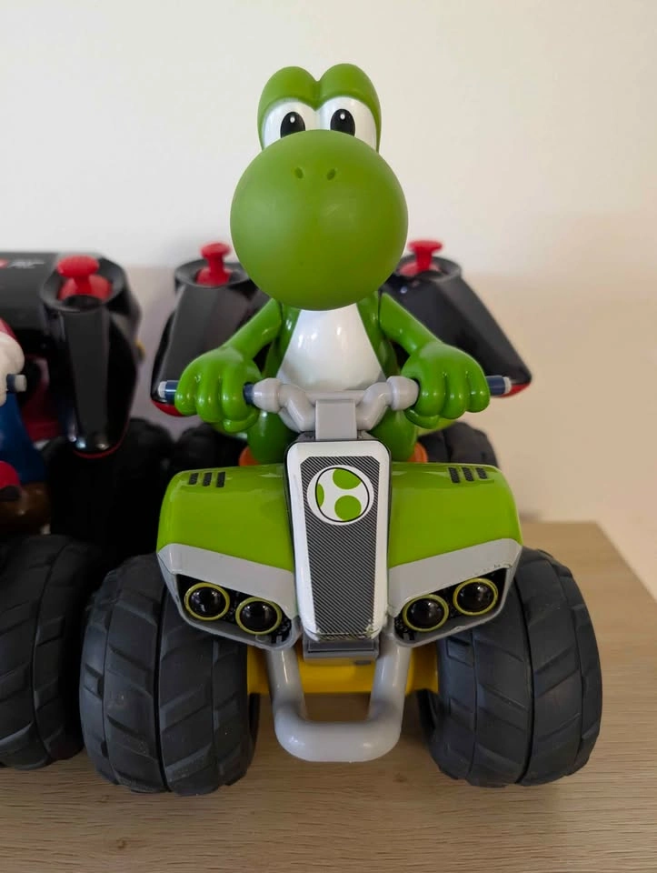 Carrera RC Mario Kart Racers Mario & Yoshi (Bundle) - photo 4