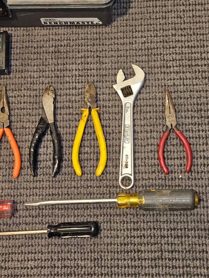 TOOLBOX, LOADED WITH TOOLS. - photo 3