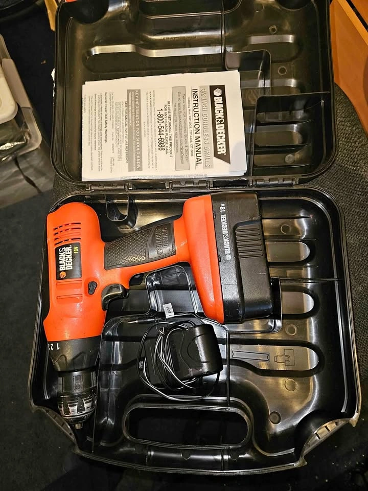 Black and decker cordless drill