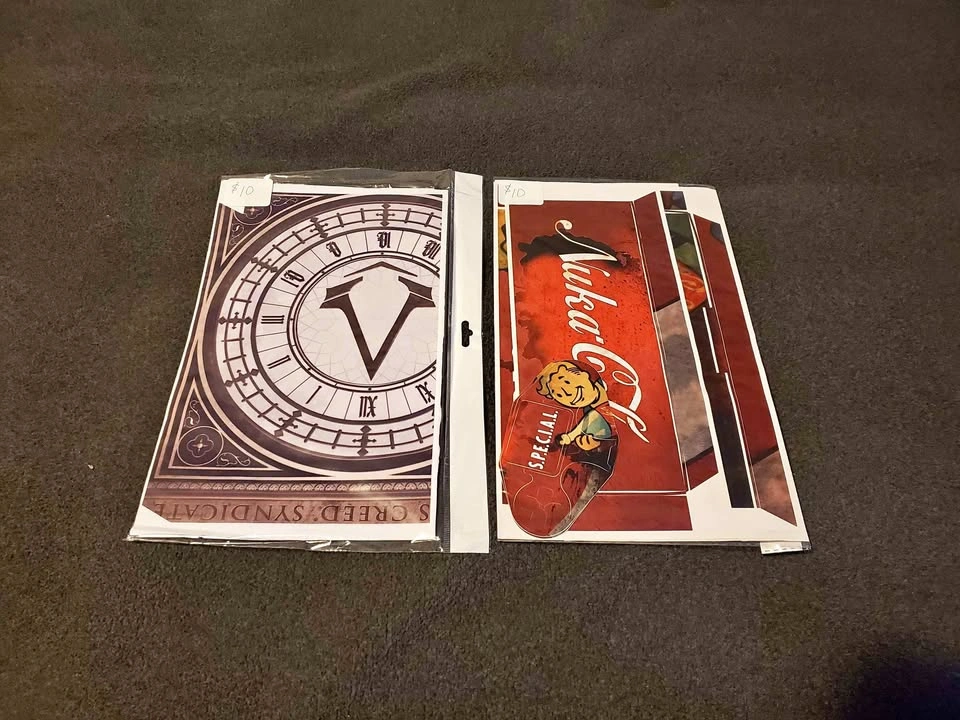 PlayStation 4 Skins - Assassins Creed & Fall Out Editions