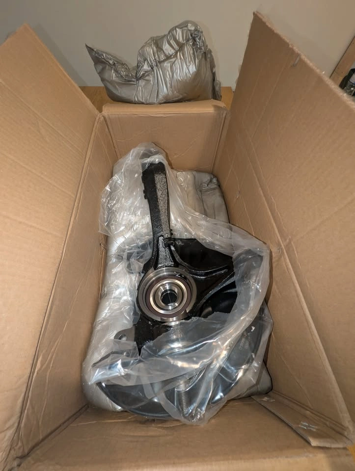 NEW Passenger Side Steering Knuckle & Hub - Honda Accord / Acura - photo 5