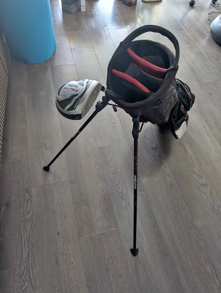 TaylorMade Micro Lite 3.0 Golf Bag - Great Driving Range Bag