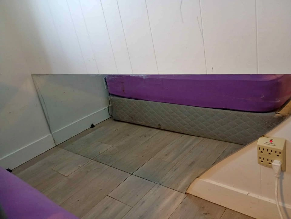 Free Mirror - Great for DIY & Craft Projects
