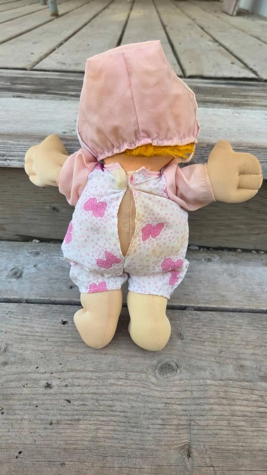 Vintage 1990s Russ Berrie Troll Doll - Orange Hair - photo 2