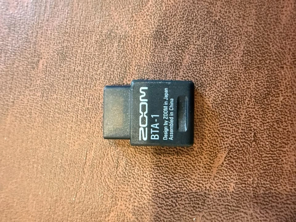Zoom LiveTrak L-20 Digital Mixer & Multitrack Recorder - photo 4