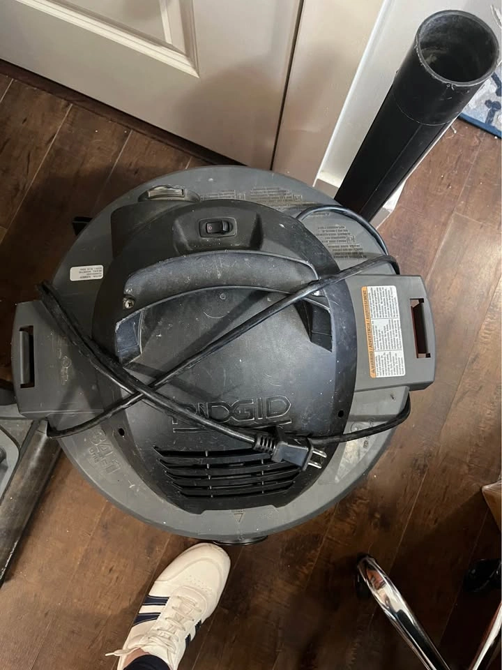 RIDGID 9 Gallon Wet/Dry Shop Vacuum - photo 2