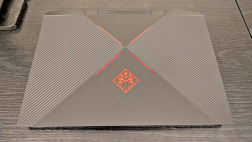HP OMEN 15 Gaming Laptop | 144Hz | i7-8750H | GTX 1060 | 16GB RA