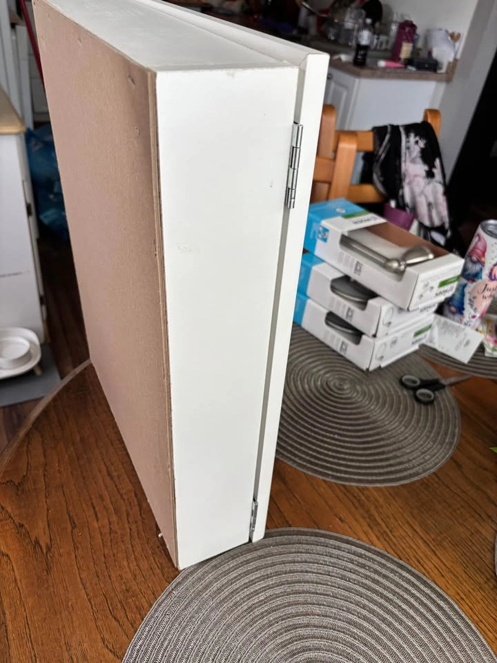 White Medicine Cabinet - photo 5