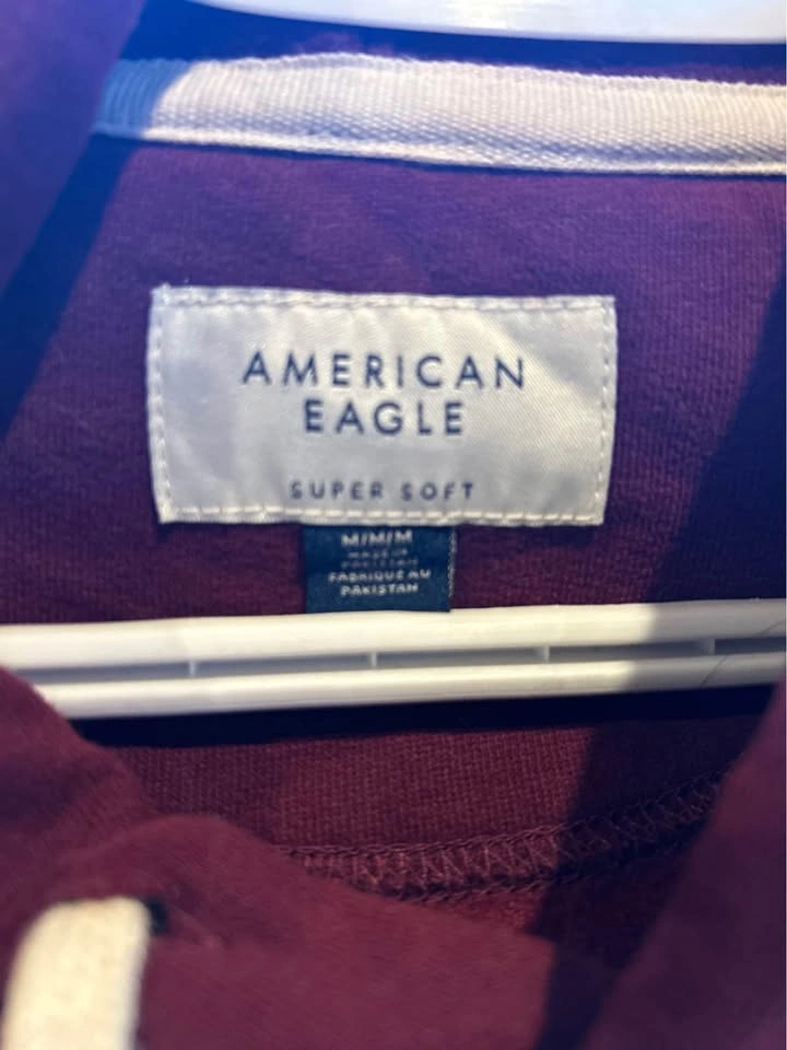 American Eagle Men's Medium Burgundy Hoodie - photo 2