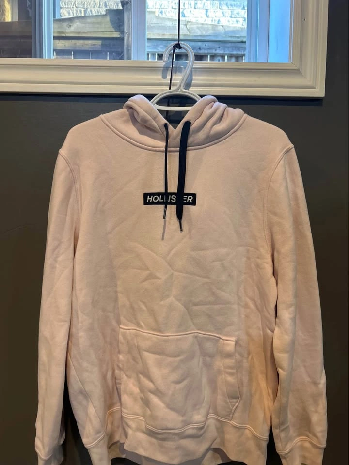 Hollister Men's Medium Light Pink Hoodie