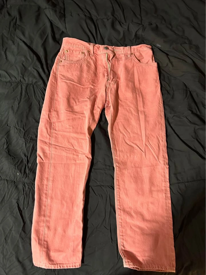 Levi’s 551 Salmon Straight Leg Jeans