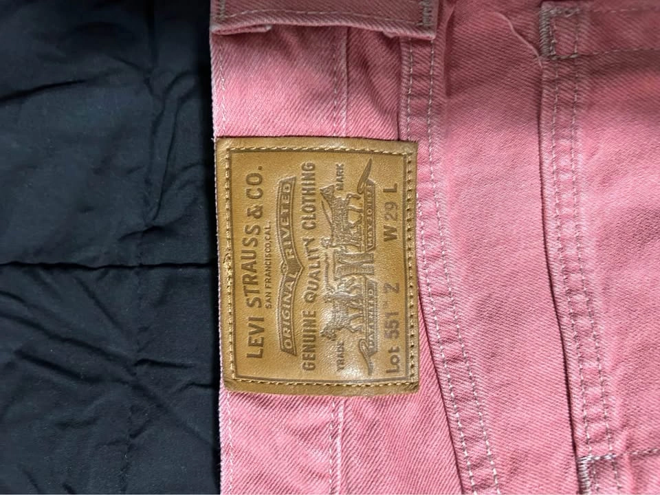 Levi’s 551 Salmon Straight Leg Jeans - photo 2