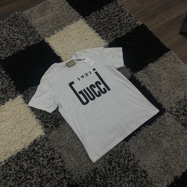 Gucci 1921 T-Shirt - White Cotton - Medium