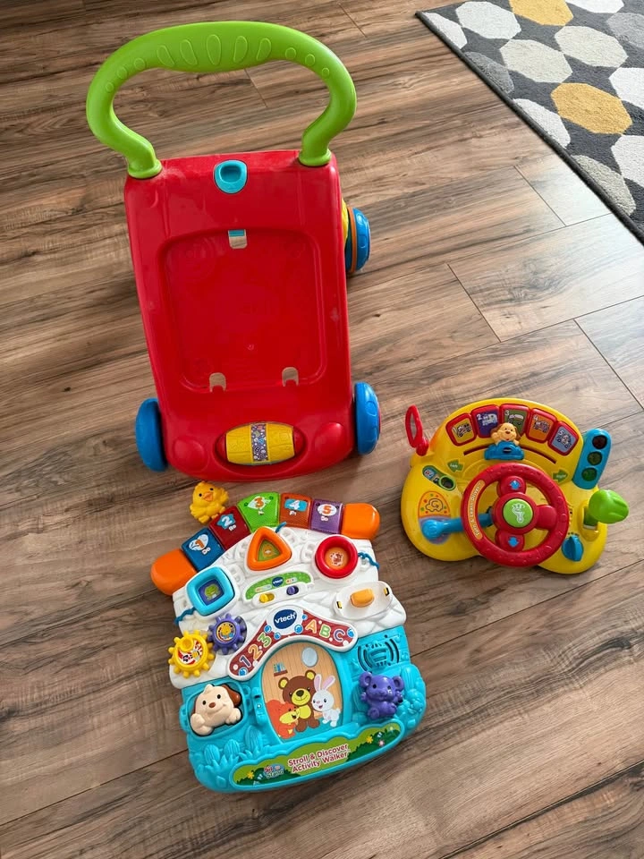 VTech Sit-to-Stand Learning Walker and Turn & Learn Driver - photo 2