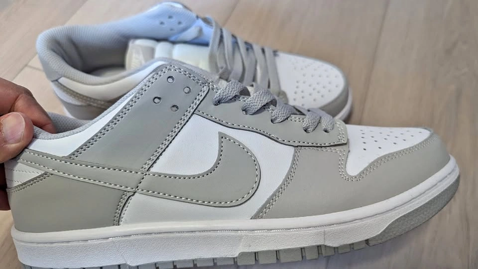 Nike Dunks Mens US 10