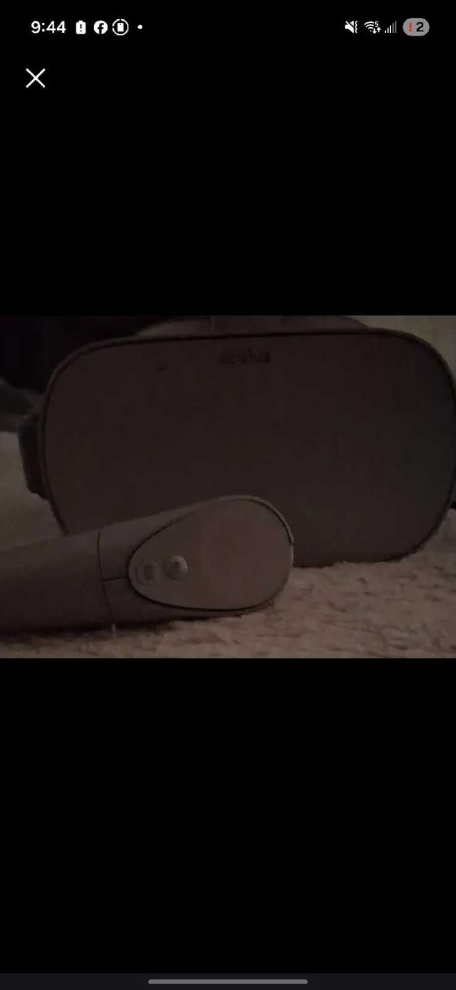 Oculus Quest VR Headset