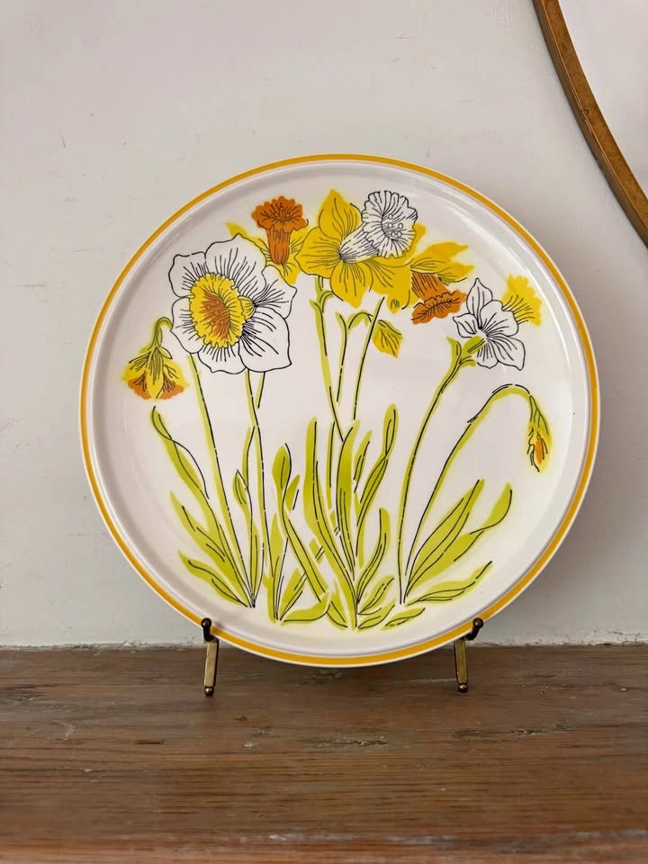 1970s Mikasa Daffodils Large Platter 12" Diameter