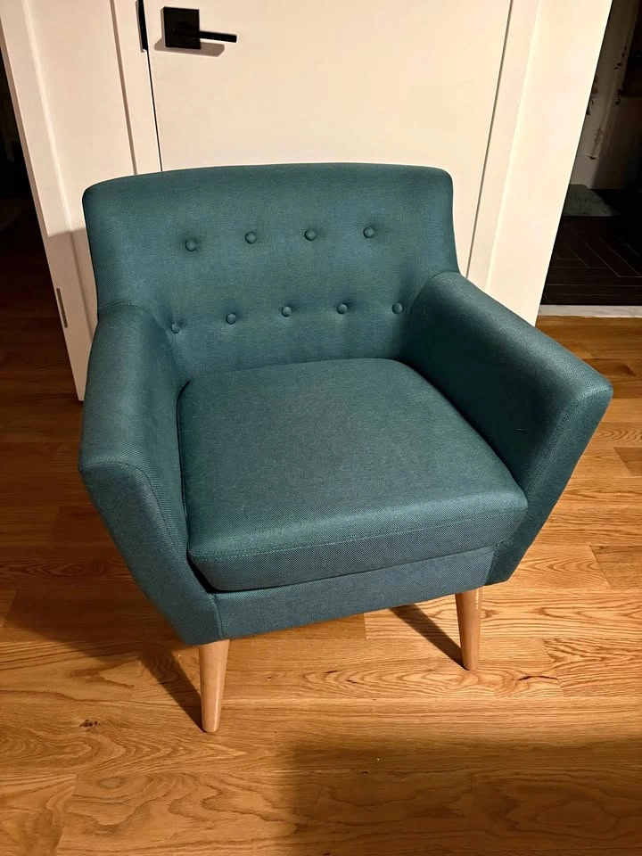 Teal Accent Chair w/ Tufted Back