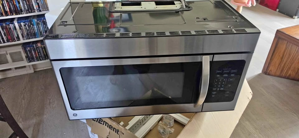 GE General Electric - Over the Range Microwave