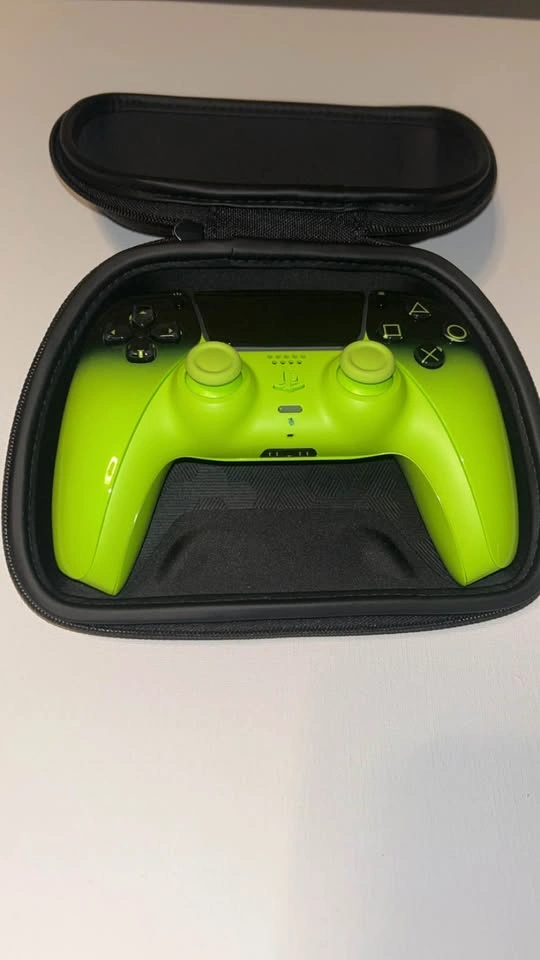 PlayStation DualSense PS5 Controller Black & Yellow - photo 3