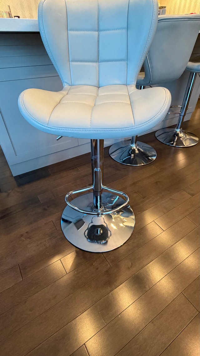 Kitchen Swivel Stools (3) - photo 3