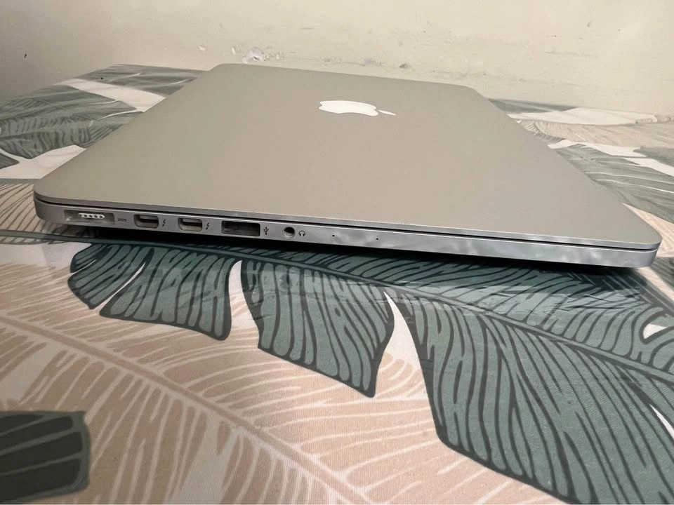 Macbook Pro core-i5 8gb ram 256gb ssd - photo 3