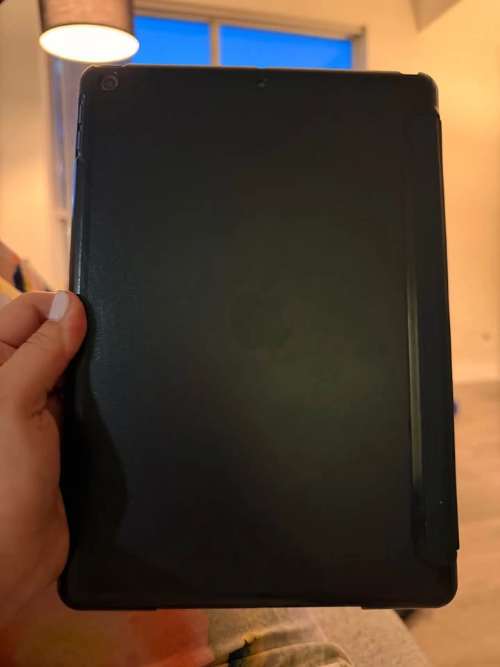 iPad 7th Generation - photo 5