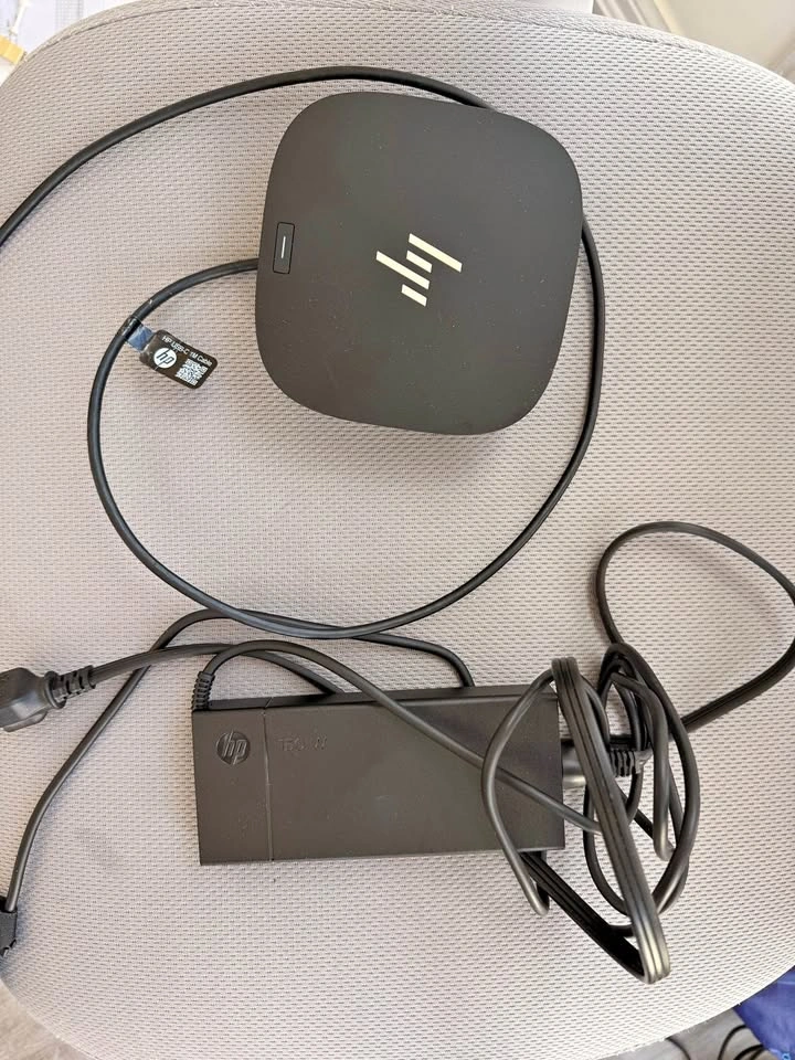 Dell D6000 Universal Docking Station