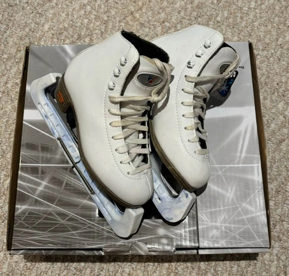 Kids/Small Skates - $35 each - photo 2