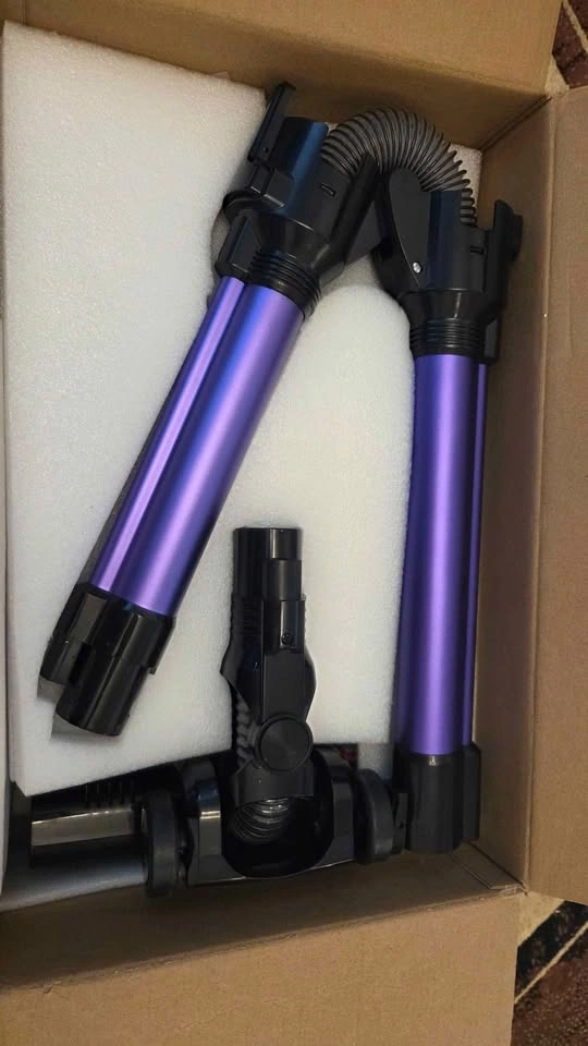 Cordless vacuum cleaner - photo 3