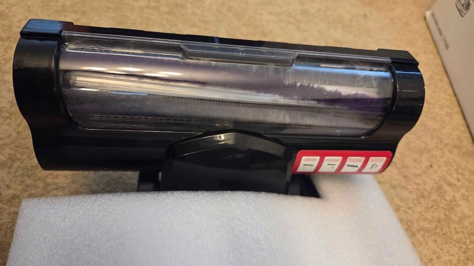 Cordless vacuum cleaner - photo 4