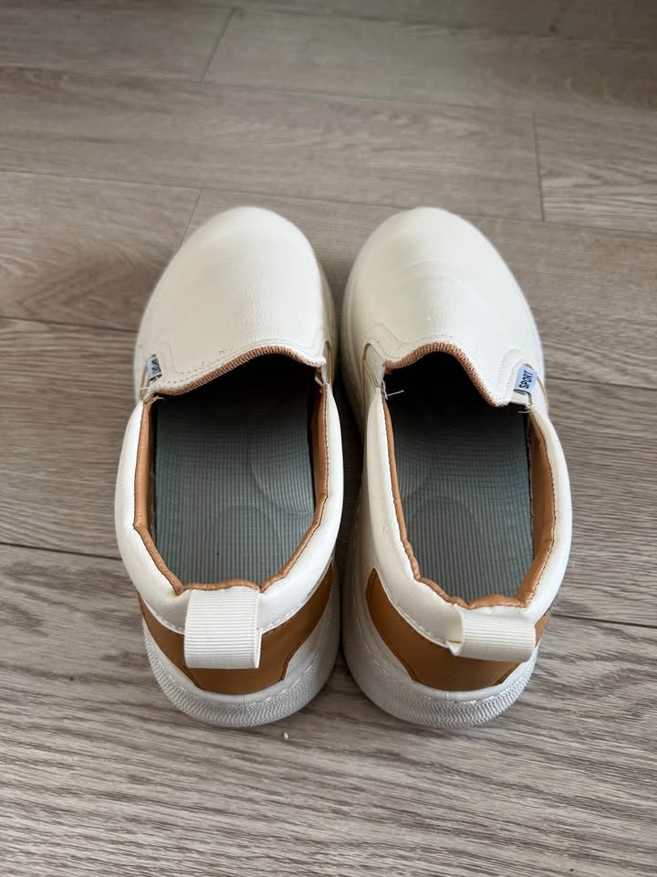 Men’s White Slip-On Shoes Size 42 - photo 3