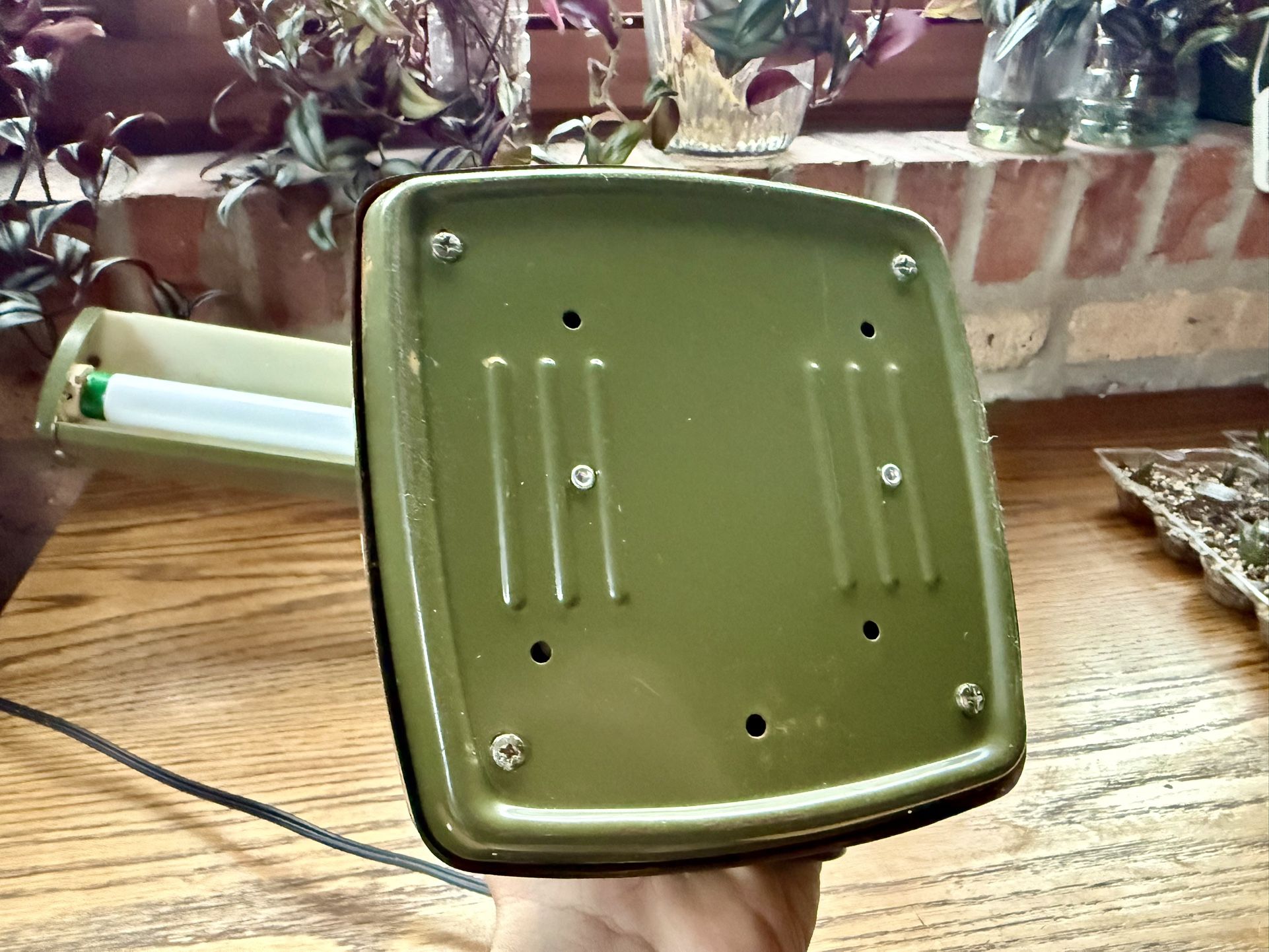 Antique Fluorescent Lamp - photo 3