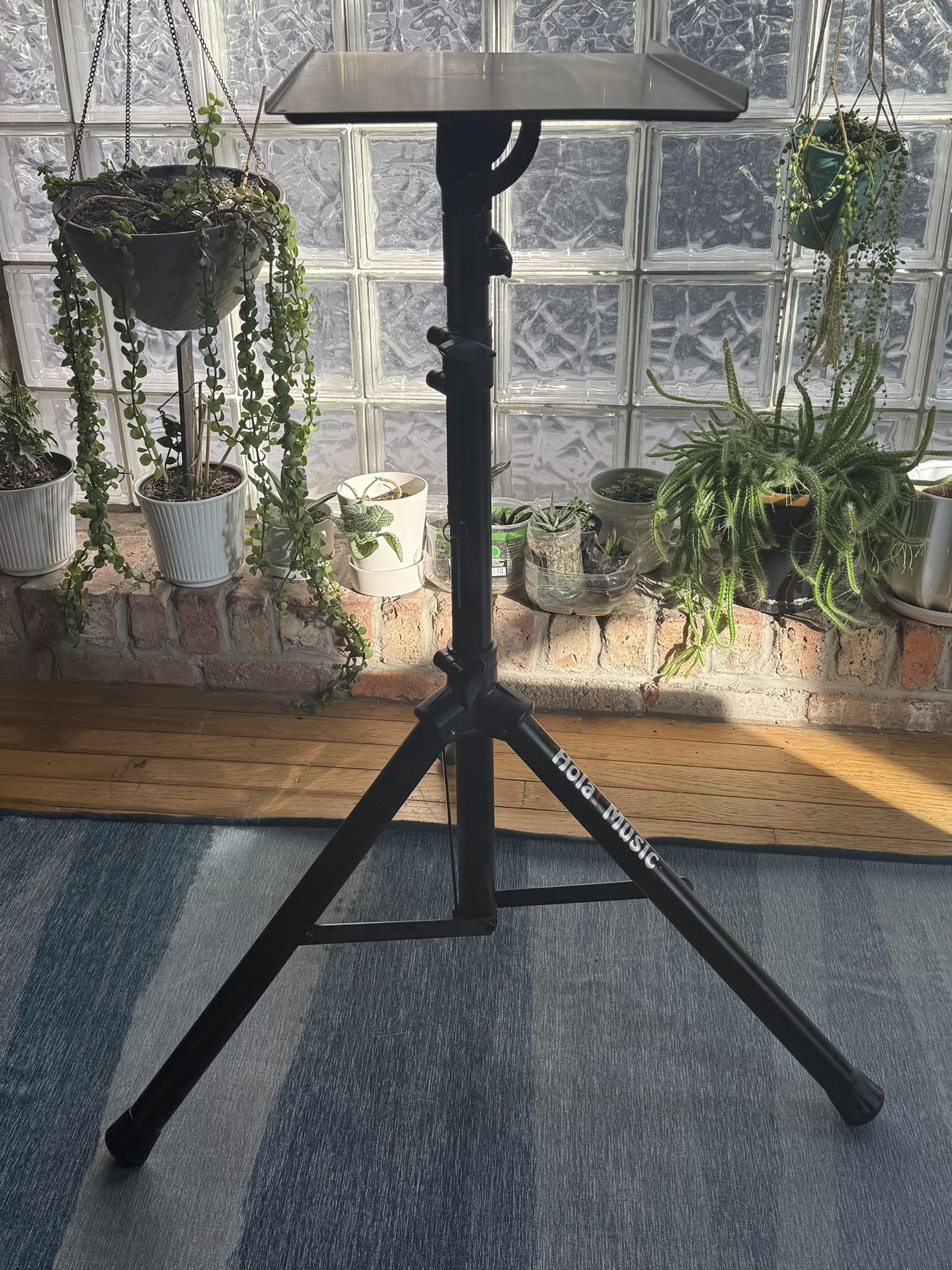 Music Stand - photo 3