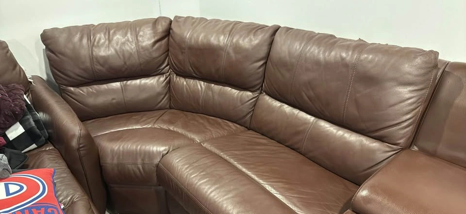 Luxury Palliser Leather Sectional Sofa - Make Best Offer