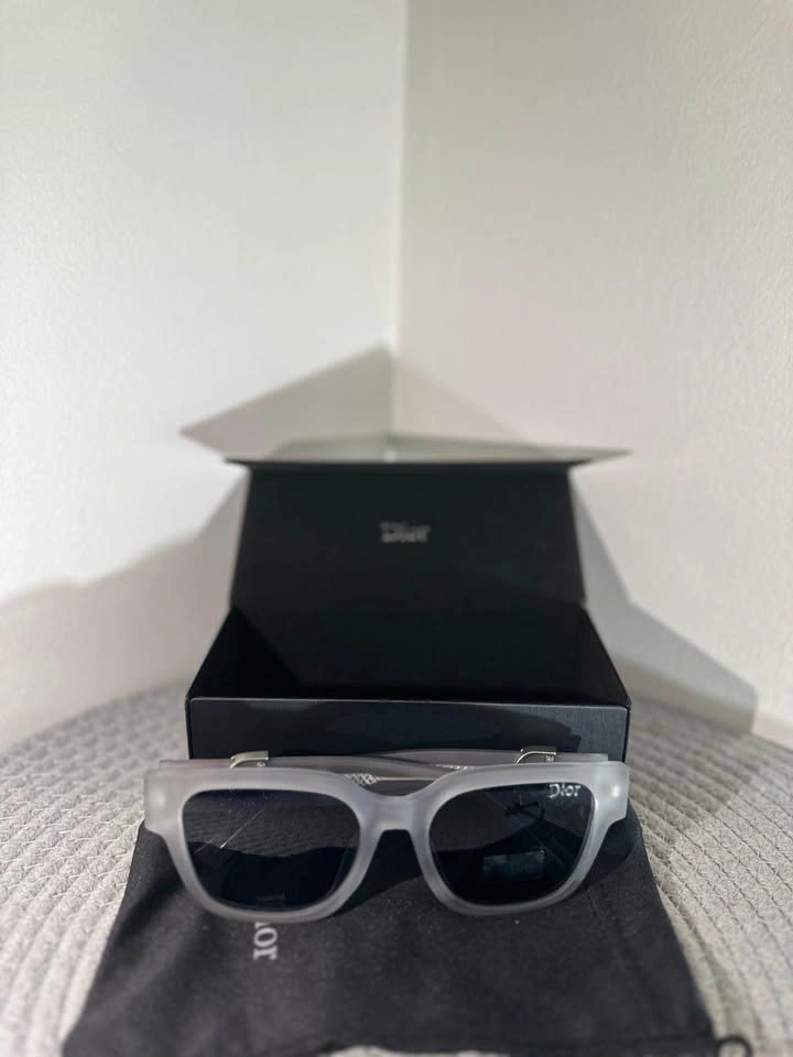 Dior CD Logo Sunglasses Grey Translucent (Full Set) - photo 3