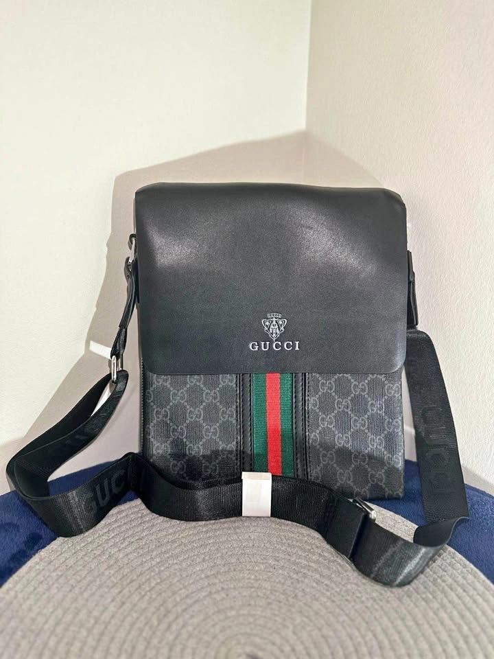 Gucci GG Supreme Web Flap Messenger Bag