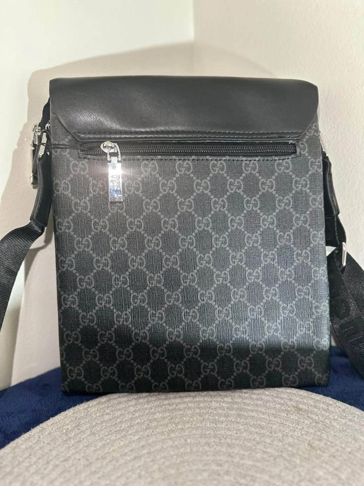 Gucci GG Supreme Web Flap Messenger Bag - photo 2
