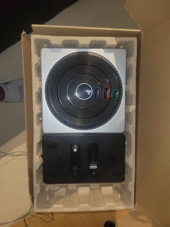 Xbox 360 DJ Hero Controller