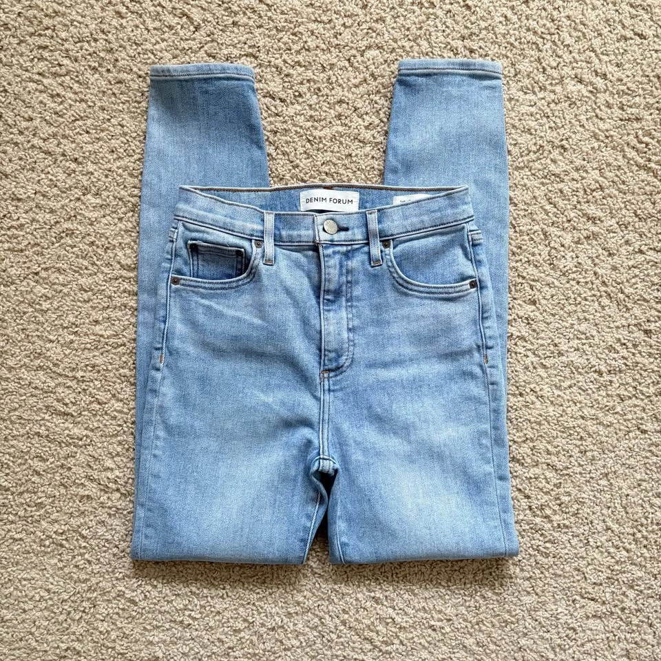 Aritzia Denim Forum Lola Skinny Jeans Size 28L Light Wash - photo 2