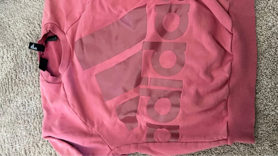 Sweaters / Knitwear - $10 each - photo 2